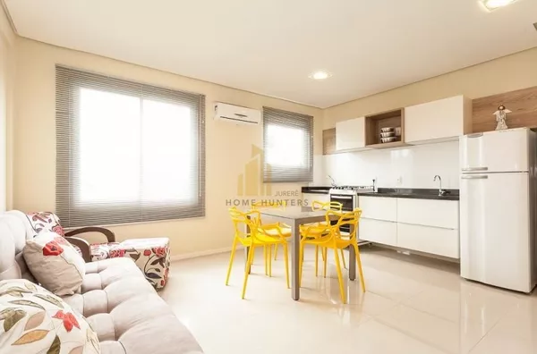 Lindo mobiliado 1dorm 80 metros do mar..