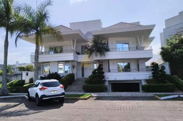 Linda mansão para temporada 5 suítes