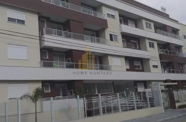 Excelente 2 dorm a 300 metros do mar