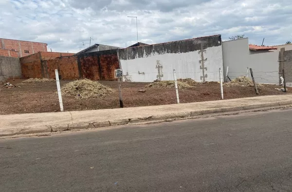 TERRENO BAIRRO JARDIM CENTENÁRIO