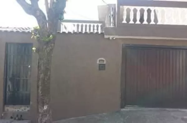 VENDE-SE CASA NO BAIRRO CERVEZÃO
