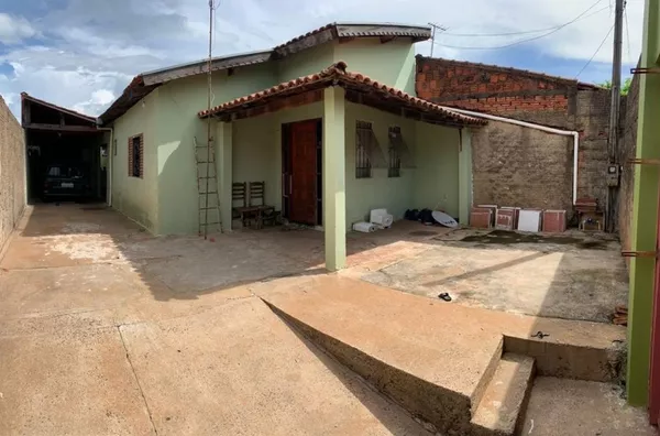 CASA A VENDA JD. GUANABARA 2