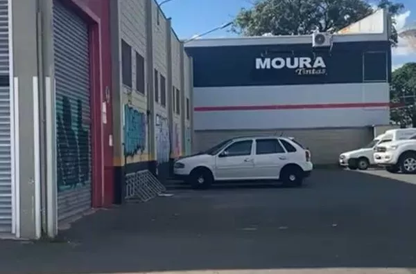 BARRACÃO PARA LOCAÇÃO