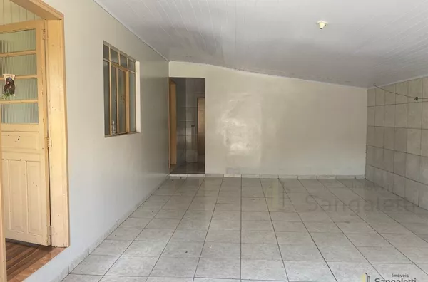 CASA PARA LOCAÇÃO A 3 QUADRAS DO CENTRO