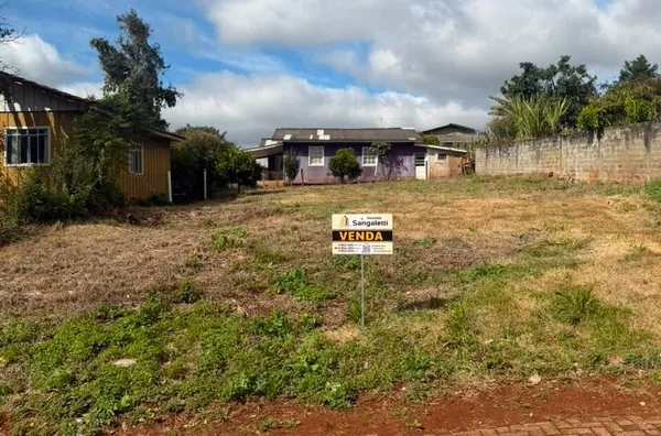 TERRENO NA AVENIDA GETULIO VARGAS