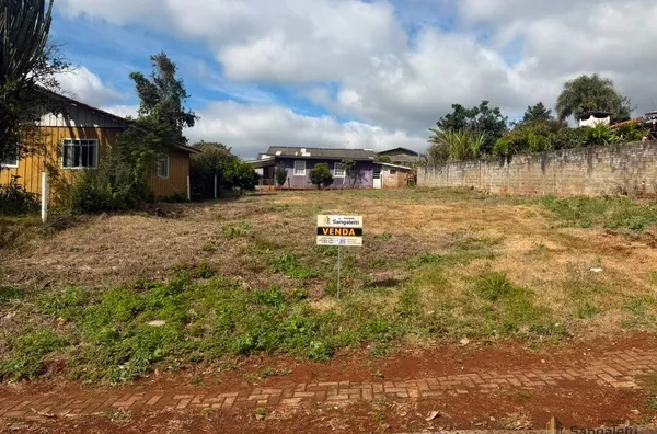 TERRENO NA AVENIDA GETULIO VARGAS