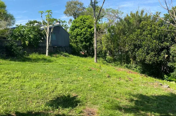 LOTE NO CONDOMÍNIO IATE CLUBE SALTO SANTHIAGO