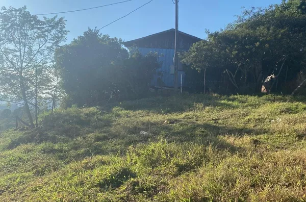 CHÁCARA EM SAUDADE DO IGUACU 