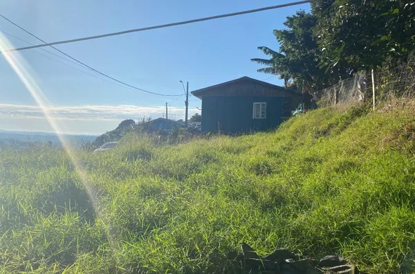 CHÁCARA EM SAUDADE DO IGUACU 