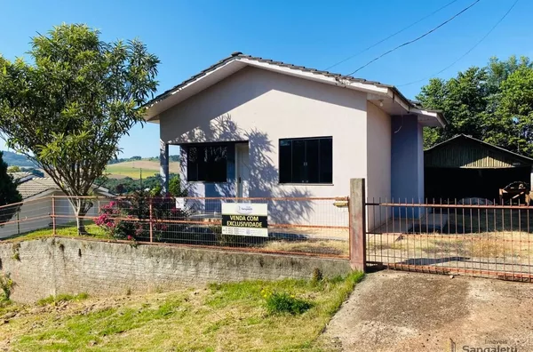CASA A VENDA NO CRISTO REI