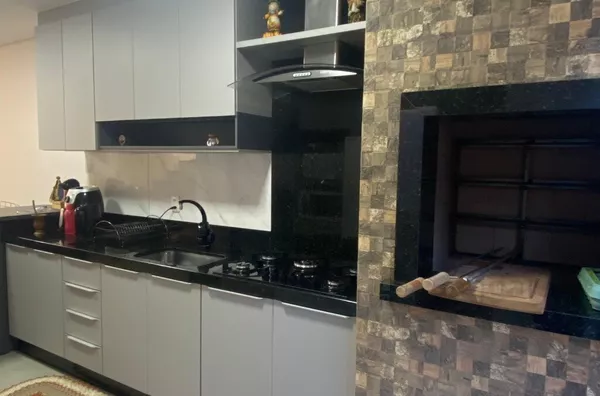 SOBRADO ALTO PADRÃO