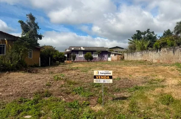 TERRENO NA AVENIDA GETULIO VARGAS