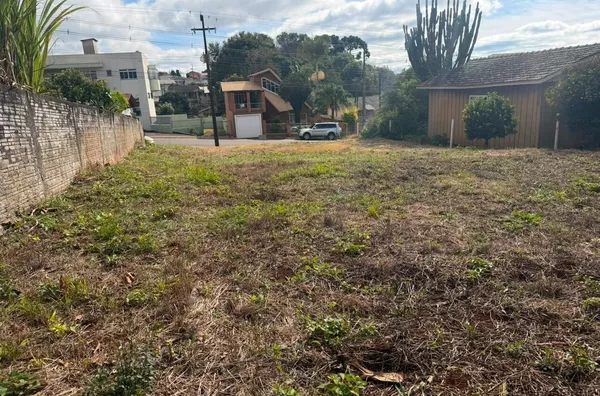 TERRENO NA AVENIDA GETULIO VARGAS