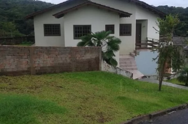 CASA PARA LOCAÇÃO