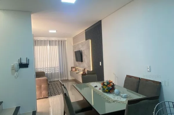 SOBRADO ALTO PADRÃO