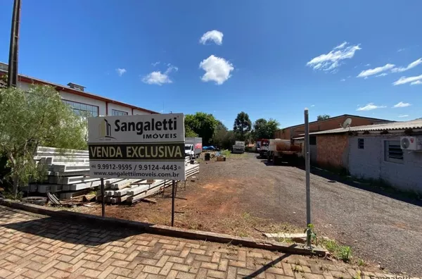 LOTE NO CENTRO DA CIDADE 