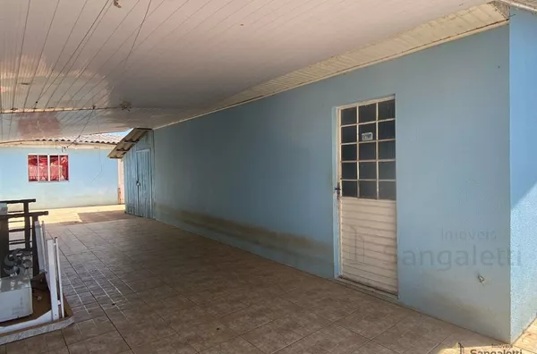 DUAS CASAS EM MESMO LOTE! 