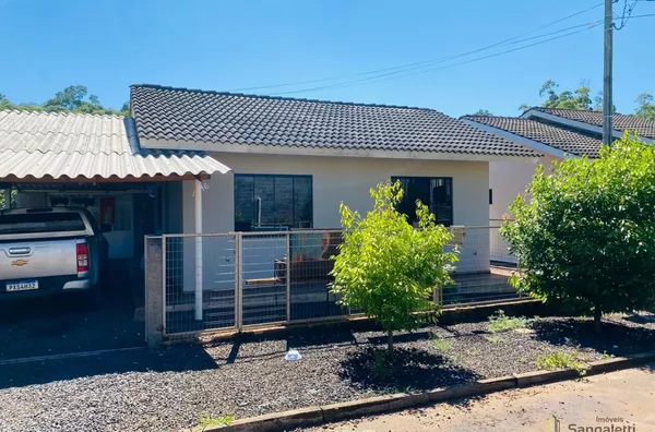 DUAS CASAS NO MESMO LOTE 