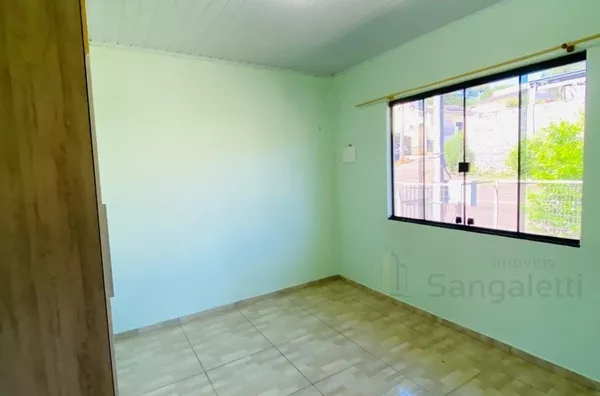 DUAS CASAS NO MESMO LOTE 