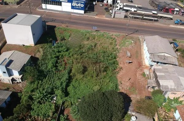 TERRENO NA AVENIDA XV DE NOVEMBRO