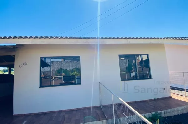 DUAS CASAS NO MESMO LOTE 