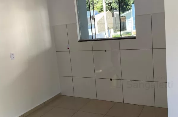 KITINETE NO LOTEAMENTO CENCI