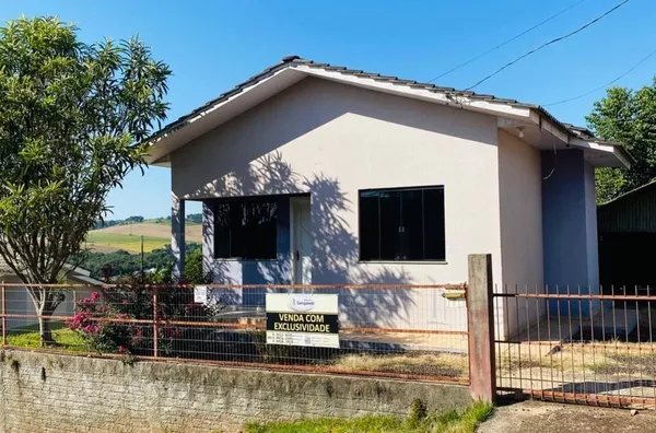 CASA A VENDA NO CRISTO REI