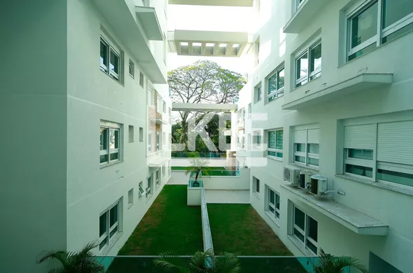 Menino Deus | Apartamento Garden com 3 quartos (sendo 1 suíte) à venda |  215,04m²(114,18 interno e 100,86 aberto) | 2 banheiros | 3 Vagas | Terraço | Em Porto Alegre/RS - Foto 5