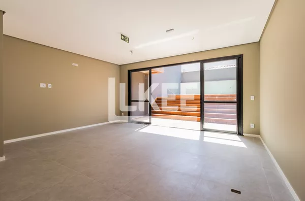 Petrópolis | Apartamento Garden com 3 quartos (sendo 3 suítes) | 158,11 m² | 3 Banheiros | 3 Vagas | Terraço | Em Porto Alegre/RS 