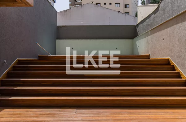 Petrópolis | Apartamento Garden com 3 quartos (sendo 3 suítes) | 158,11 m² | 3 Banheiros | 3 Vagas | Terraço | Em Porto Alegre/RS 