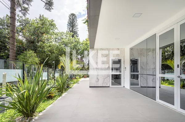 Auxiliadora | Apartamento Garden com 3 quartos (sendo 3 suítes) | 251 m² (175 m² coberto e 87m² de terraço) | 4 Banheiros | 3 Vagas | Terraço | Em Porto Alegre/RS