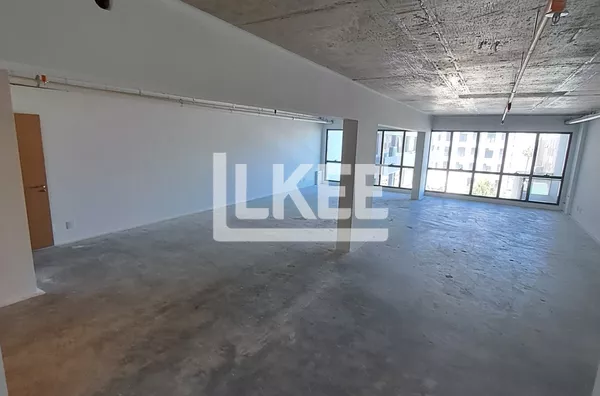 Cristo Redentor | Sala comercial à venda | 113,75m² | 2 banheiros | Em Porto Alegre/RS