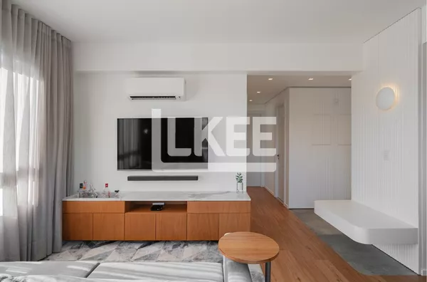 Vila Ipiranga | Apartamento Mobiliado 2 Quartos (sendo 1 suíte) à venda | 67m² | 2 Banheiros | 1 Vaga | Sacada | Churrasqueira | Em Porto Alegre/RS