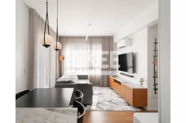 Vila Ipiranga | Apartamento Mobiliado 2 Quartos (sendo 1 suíte) à venda | 67m² | 2 Banheiros | 1 Vaga | Sacada | Churrasqueira | Em Porto Alegre/RS