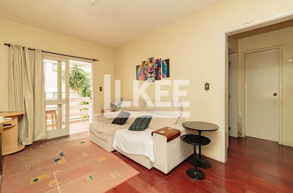 Santa Cecília | Apartamento com 2 quartos à venda | 77m² | Sacada | 2 Banheiros | 1 Vaga | Em Porto Alegre/RS