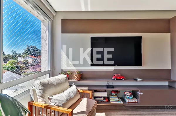 Vila Ipiranga | Apartamento mobiliado com 2 quartos (sendo 1 suíte) | 73,33m² | 2 Banheiros | 2 Vagas | Em Porto Alegre/RS