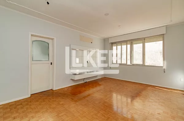 Medianeira | Apartamento com 3 quartos (sendo 1 suíte) à Venda | 114 m² | 1 banheiro | Churrasqueira | Sem Vaga | Em Porto Alegre/RS - Foto 4
