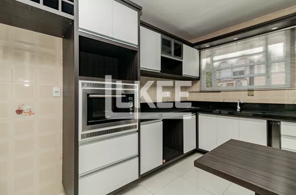 Medianeira | Apartamento com 3 quartos (sendo 1 suíte) à Venda | 114 m² | 1 banheiro | Churrasqueira | Sem Vaga | Em Porto Alegre/RS - Foto 15