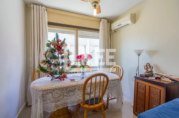 Santana | Apartamento com 2 quartos à venda | 75,61m² | 2 Banheiros | Sem Vaga | Em Porto Alegre/RS