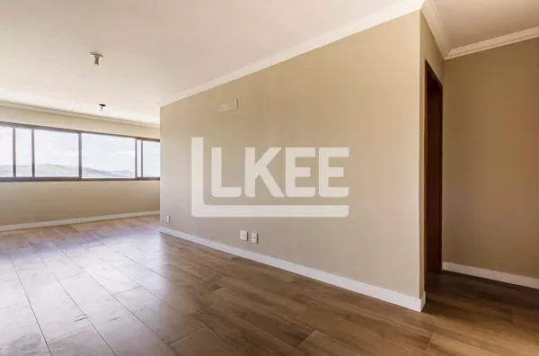 Chácara das Pedras | Apartamento com 2 quartos (Sendo 1 Suíte) à venda | 75m² | Churrasqueira | 2 Banheiros | 2 Vagas | Porto Alegre/RS
