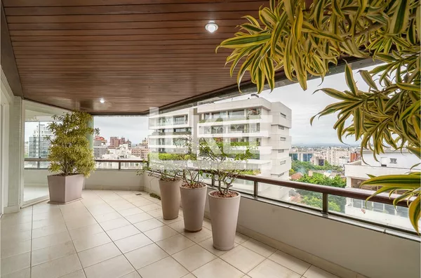 Moinhos de Vento | Cobertura com 4 quartos (sendo 3 suítes) à venda | 693 m² | 3 vagas | Com terraço e sacada aberta | Em Porto Alegre/RS - Foto 68