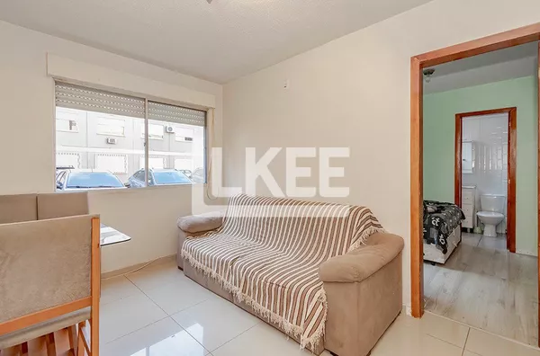 Santo Antônio | Apartamento com 1 quarto (sendo 1 suíte) à venda | 34m² | 1 Banheiro | 1 Vaga | Em Porto Alegre/RS