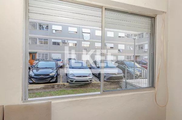 Santo Antônio | Apartamento com 1 quarto (sendo 1 suíte) à venda | 34m² | 1 Banheiro | 1 Vaga | Em Porto Alegre/RS