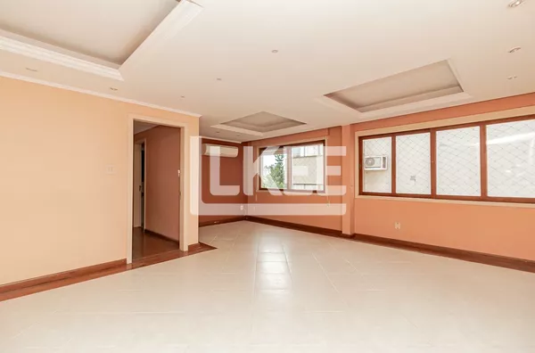 Petrópolis | Apartamento semimobiliado com 2 Quartos (sendo 1 suíte) | 102 m² | 3 Banheiros | 1 Vaga | Em Porto Alegre/RS