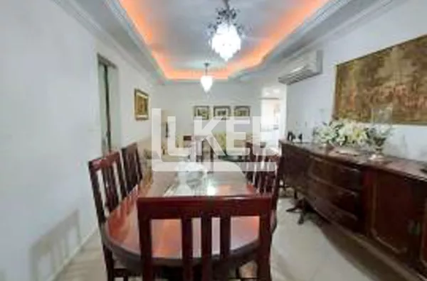 Bela Vista | Apartamento com 3 quartos ( sendo 1 suíte) à venda | 145 m² | 2 vagas | Com churrasqueira | Em Porto Alegre/RS