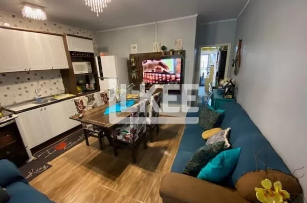 Sarandi | Casa com 5 quartos à venda | 300 m² | 6 vagas | Com sacada | Em Porto Alegre/RS