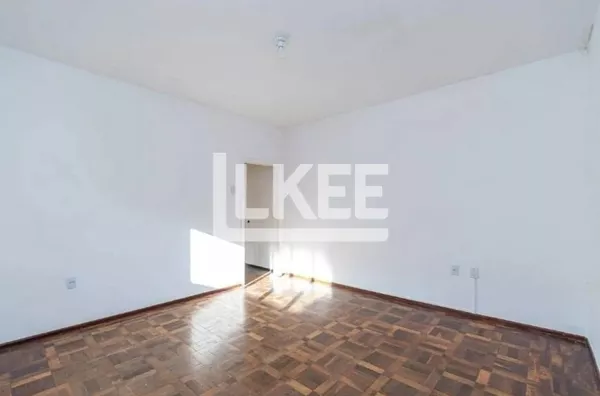 Petrópolis | Apartamento com 3 quartos para alugar | 101 m² | Sem vaga | Sem elevador |  Em Porto Alegre/RS