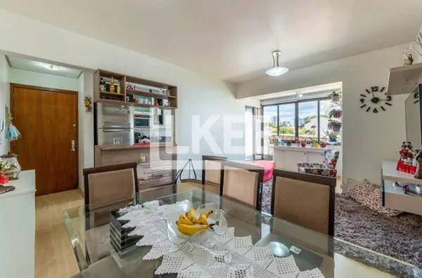 Passo da Areia | Apartamento Semimobiliado com 3 quartos (sendo 1 suíte) à venda | 82m² | 2 Banheiros | 2 Vagas | Porto Alegre/RS