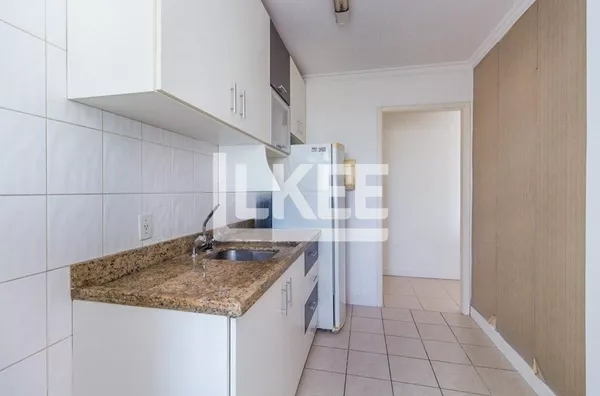Santana | Apartamento com 3 quartos (sendo 1 suíte) à venda | 83 m² | 2 vagas | Com churrasqueira | Em Porto Alegre/RS