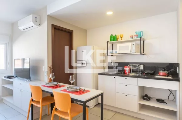 Floresta | Studio Mobiliado à venda | 30,10 m² | Churrasqueira | 1 Banheiro | 1 vaga | Em Porto Alegre/RS std